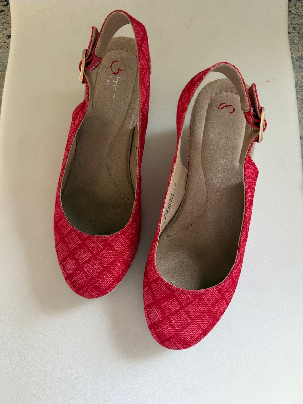 Women’s Red Slingback Flats - Unbranded